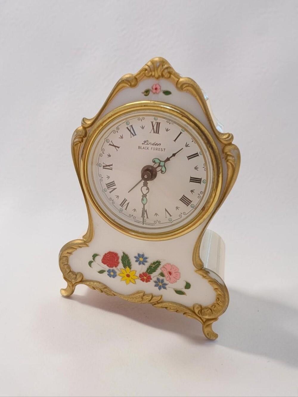 VINTAGE Linden Black Forest Clock Miniature Musical Alarm West Germany 4.5”